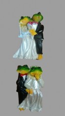 магнит лягушки жених и невеста